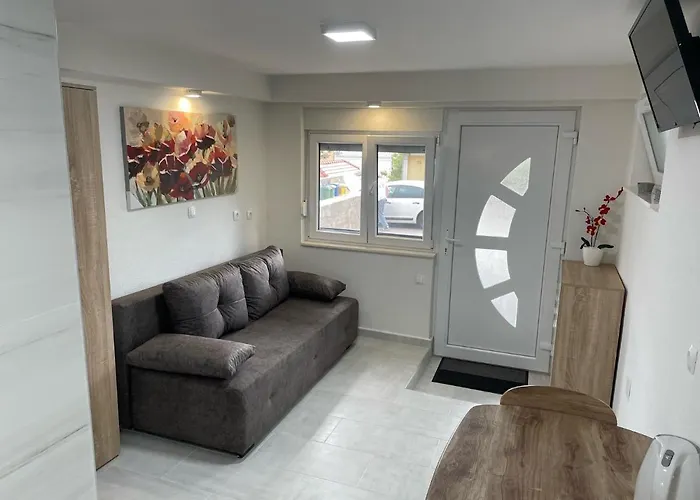 Lory Διαμέρισμα *